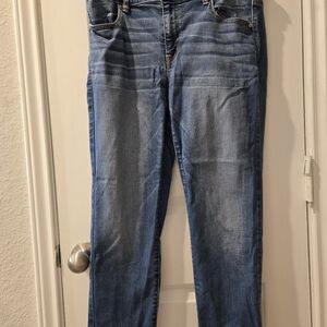 Women's American Eagle Super Stretch Jeans. Size 14.